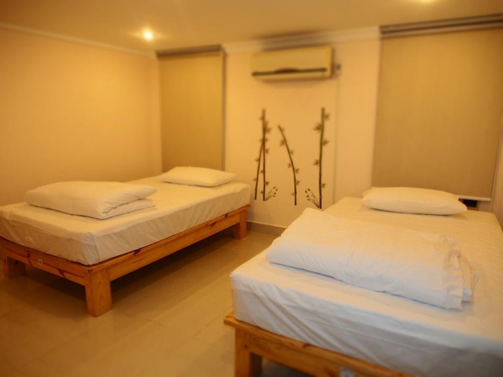 פנום פן Top Hostel חדר תמונה